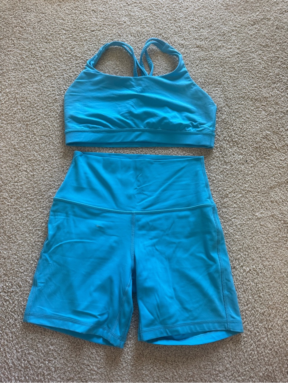 Lululemon blue set